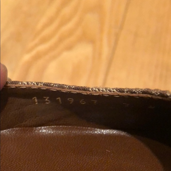 GUCCI Pointy Toe Mule - Picture 5 of 6